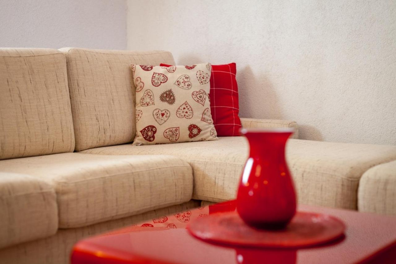 Apartman Dijana Apartment Трогир Екстериор снимка